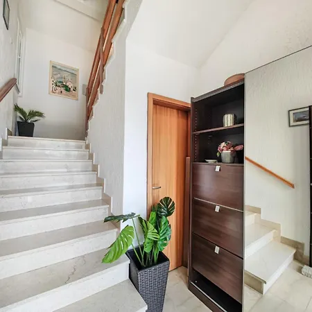 Dom wakacyjny Vrcani Veliko Brdo (Makarska)