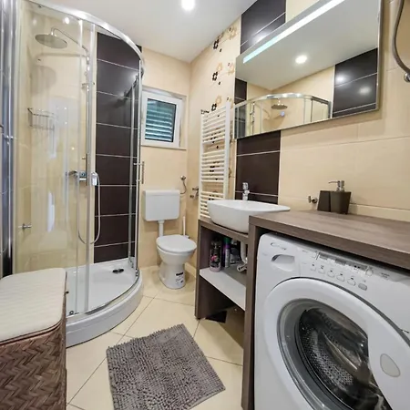 Vakantiehuis Vrcani Veliko Brdo (Makarska)