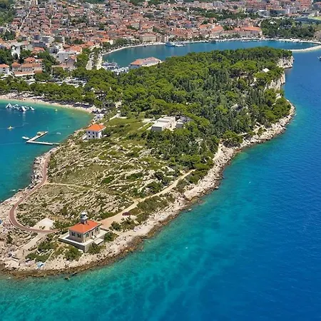 Vakantiehuis Vrcani *