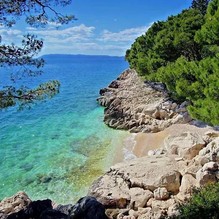 Nyaraló Vrcani *