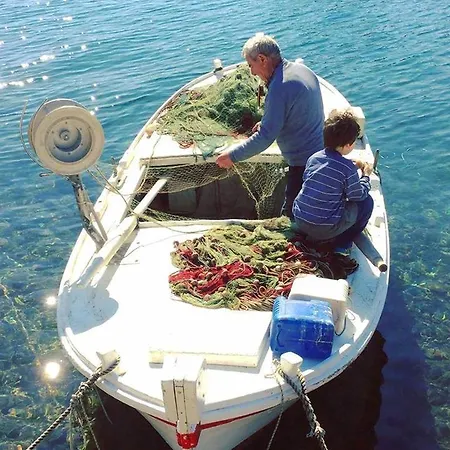 Nyaraló Vrcani *